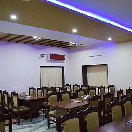 Hotel Amar Palace Abu Road Exterior photo
