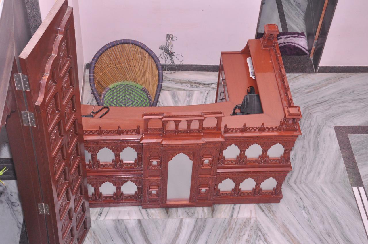 Hotel Amar Palace Abu Road Exterior photo